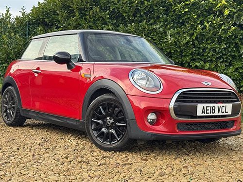 MiniCooper Red Sedan